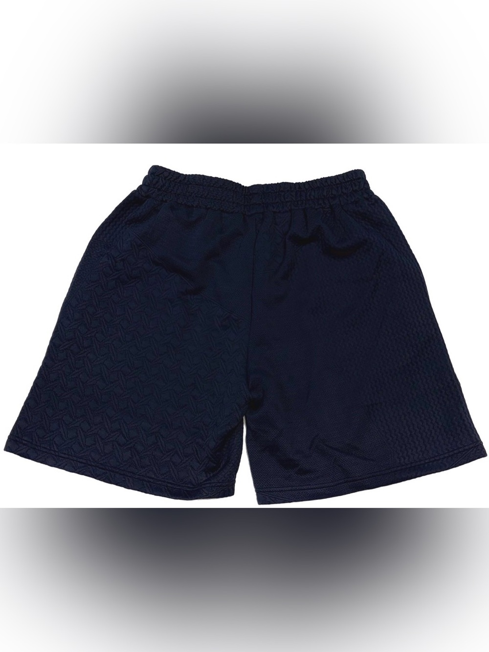Rare Common Jacquard Button Short Set

Style# RCT-2506

Color: Navy - Picture 5 of 5
